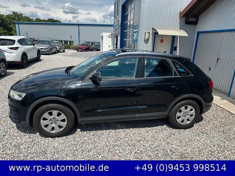 Gebraucht Audi Q3 Basis 150 PS (110 kW) 2015 Mythosschwarz metallic SUV