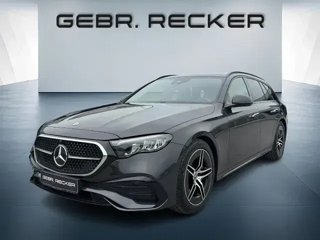 Gebraucht Mercedes 220 Advanced 197 PS (144 kW) 2025 Grau Limousine