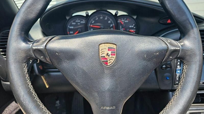 Gebraucht Porsche Boxster 228 PS (167 kW) 2004 Gelb Cabrio