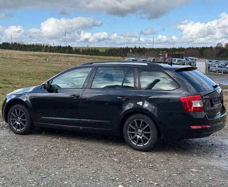 Gebraucht Skoda Octavia 110 PS (80 kW) 2017 Schwarz Kombi
