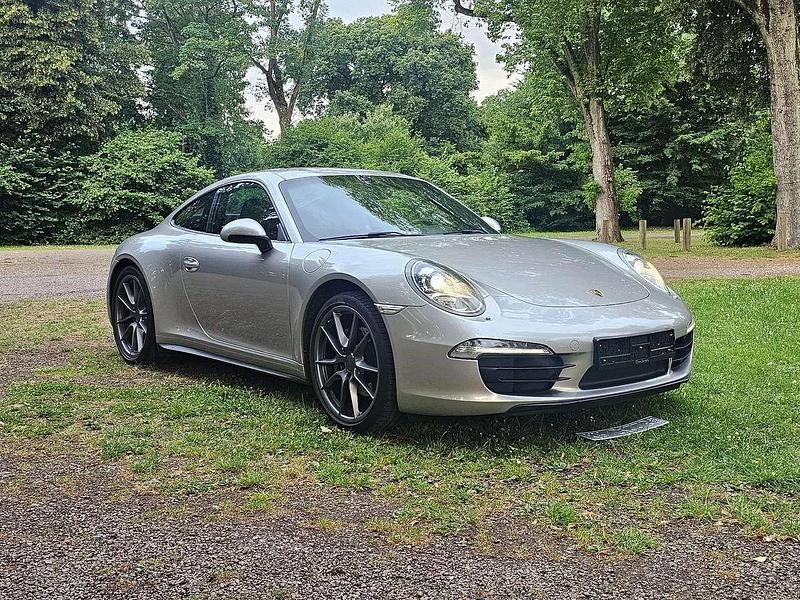 Silber Gebraucht 2013 Porsche 911 Carrera 4 Coupé | 58.990 € (Fairer Preis) - Bild 1/4