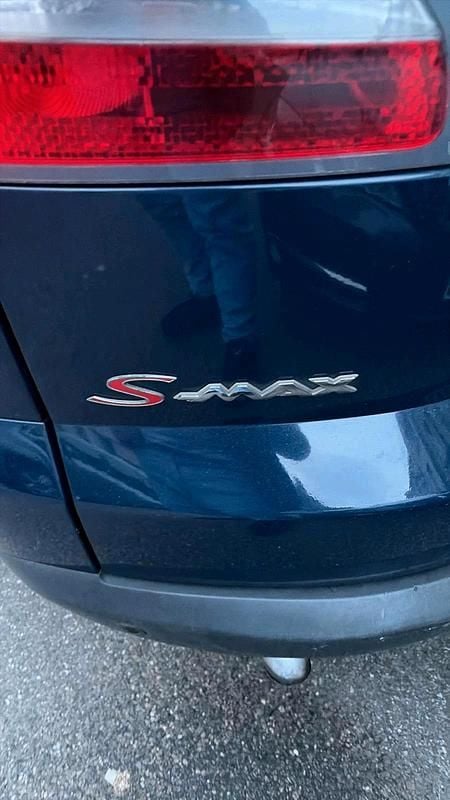 Blau Gebraucht 2009 Ford S-MAX Van / Kleinbus | 3.500 € (Superpreis) - Bild 1/4
