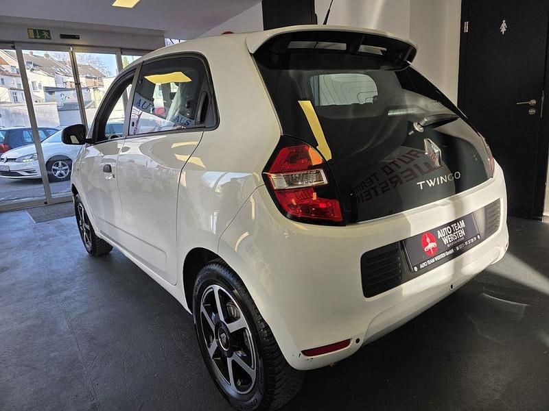 Gebraucht Renault Twingo Life 71 PS (52 kW) 2015 Weiß Kleinwagen