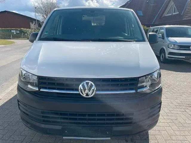 Gebraucht VW Transporter 114 PS (83 kW) 2018 Weiß Van