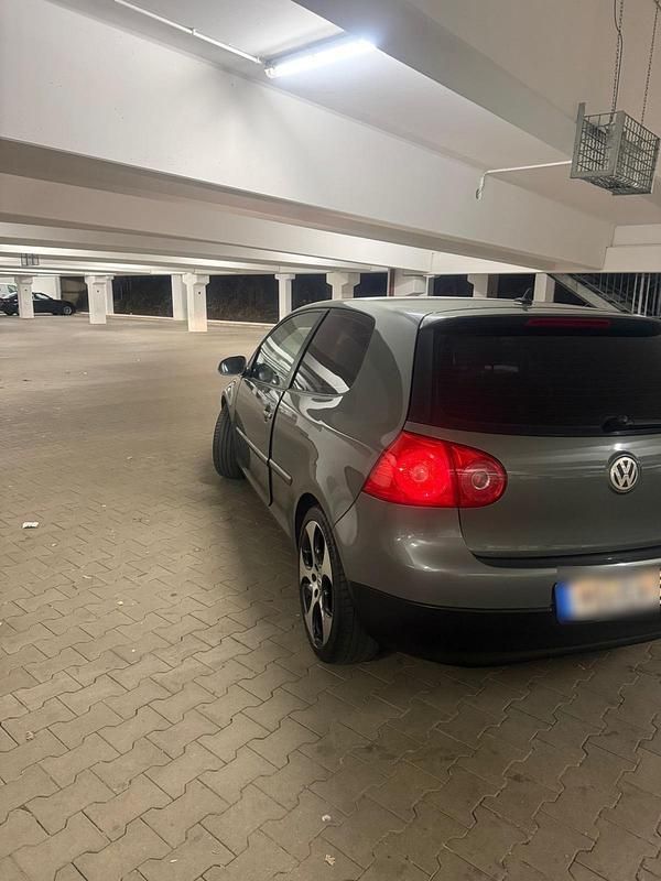 Gebraucht VW Golf IV 140 PS (102 kW) 2006 Grau Limousine