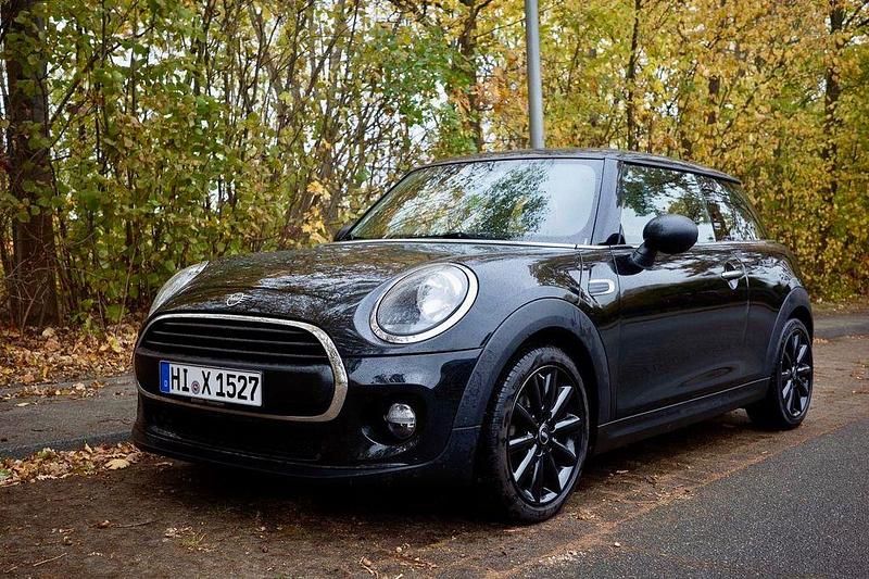 Gebraucht Mini ONE 102 PS (75 kW) 2018 Schwarz Kleinwagen