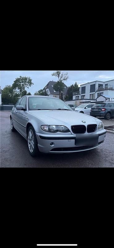 Second-hand BMW 316 116 CP (85 kW) 2002 Argintiu Berlinǎ