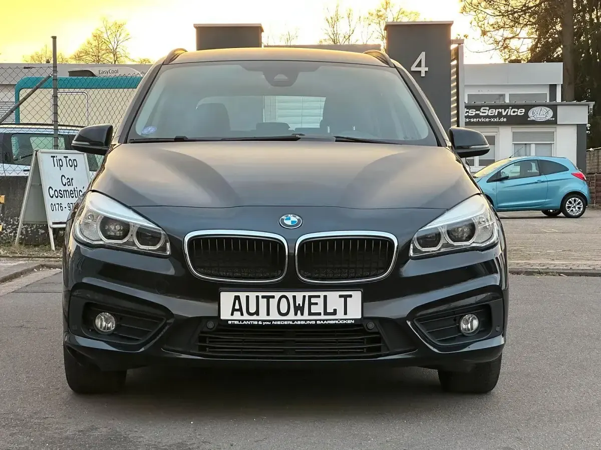 Gebraucht BMW 216 Gran Tourer Advantage 102 PS (75 kW) 2015 Schwarz Van / Kleinbus