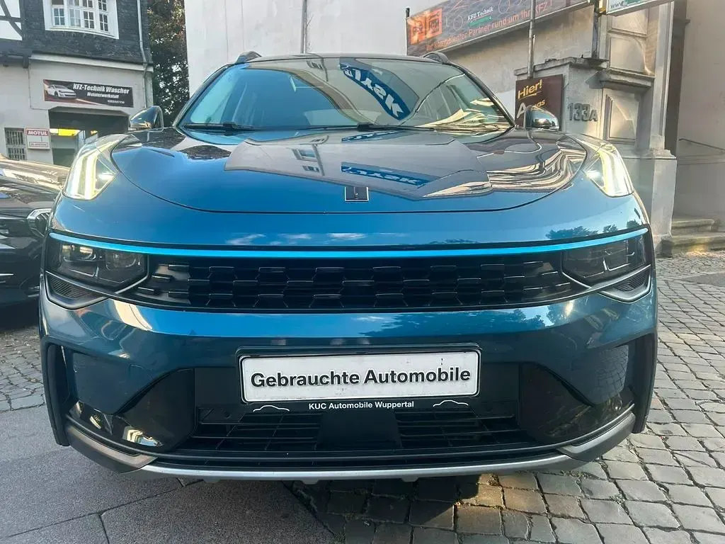 Gebraucht Lynk & Co 01 179 PS (131 kW) 2021 Blau SUV