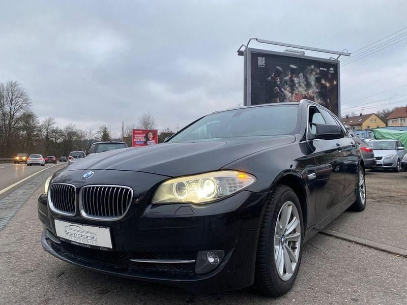 Gebraucht BMW 525 204 PS (150 kW) 2011 Schwarz Kombi