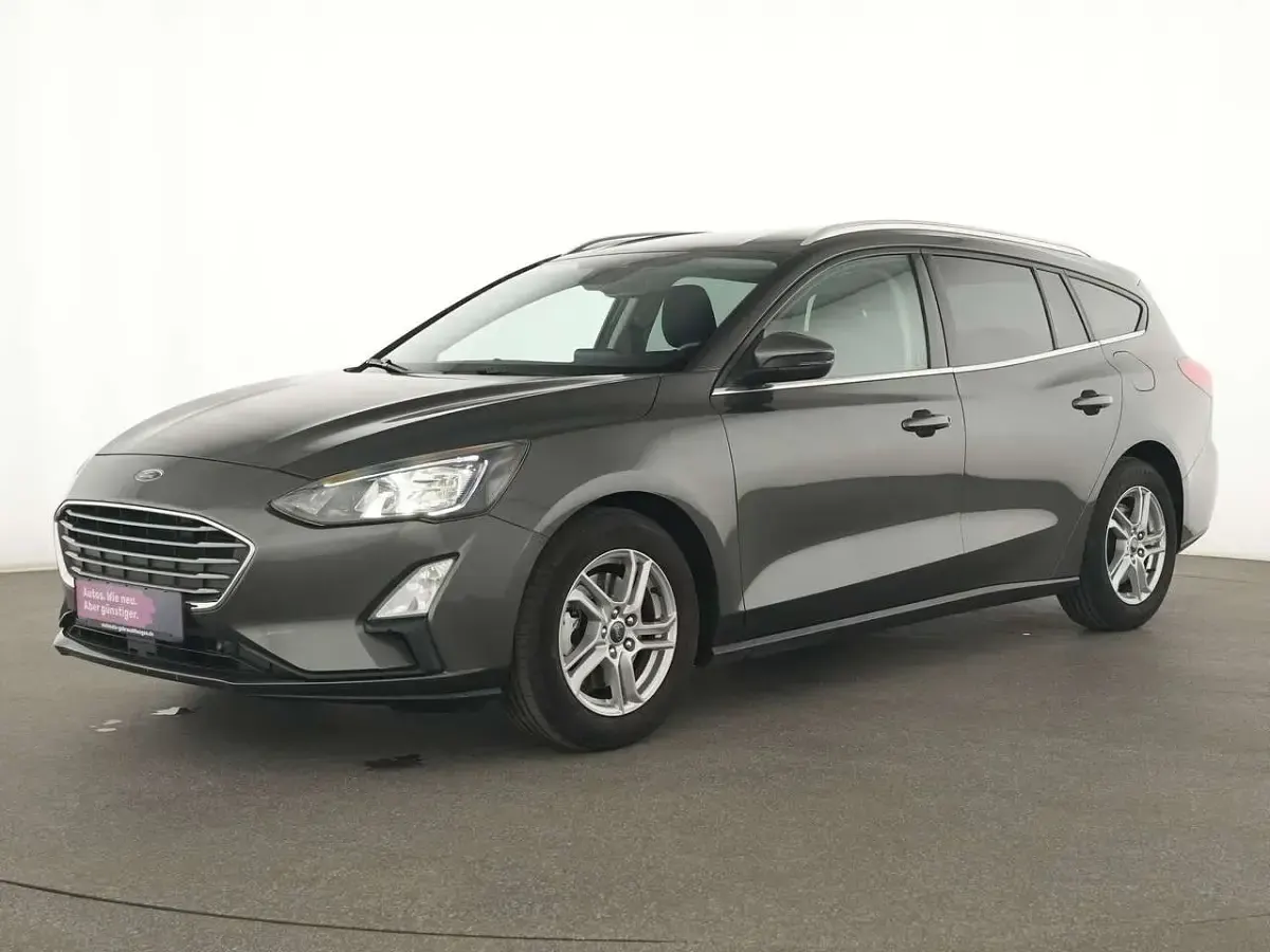 Gebraucht Ford Focus Cool & Connect 120 PS (88 kW) 2021 Magnetic grau Kombi