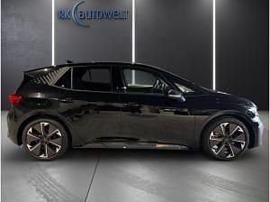 Neu Cupra Born VZ 239 kW (326 PS) 2026 Schwarz (mythosschwarz) Kleinwagen