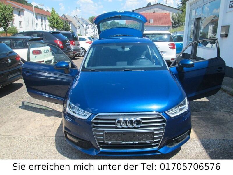 Gebraucht Audi A1 90 PS (66 kW) 2015 Blau Kleinwagen