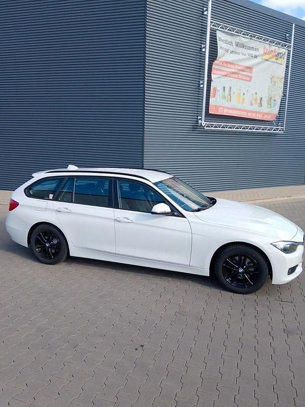 Gebraucht BMW 316 116 PS (85 kW) 2013 Weiß Kombi