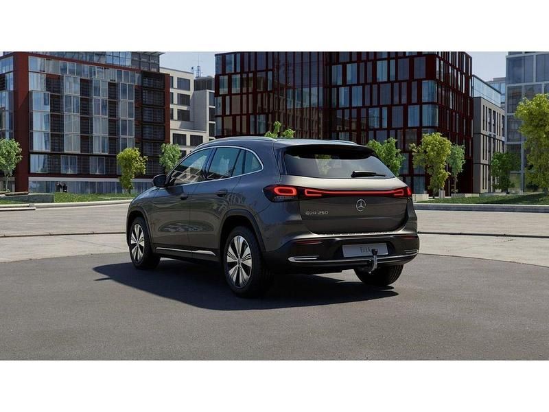 Gebraucht Mercedes EQA250 Business 139 kW (190 PS) 2021 Grau SUV