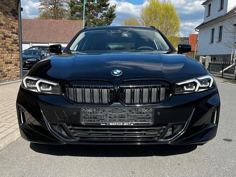 Gebraucht BMW 318 156 PS (114 kW) 2025 Schwarz Kombi