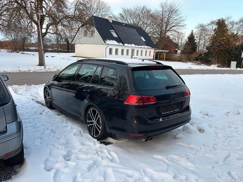 Gebraucht VW Golf VII GTD 185 PS (136 kW) 2016 Schwarz Kombi