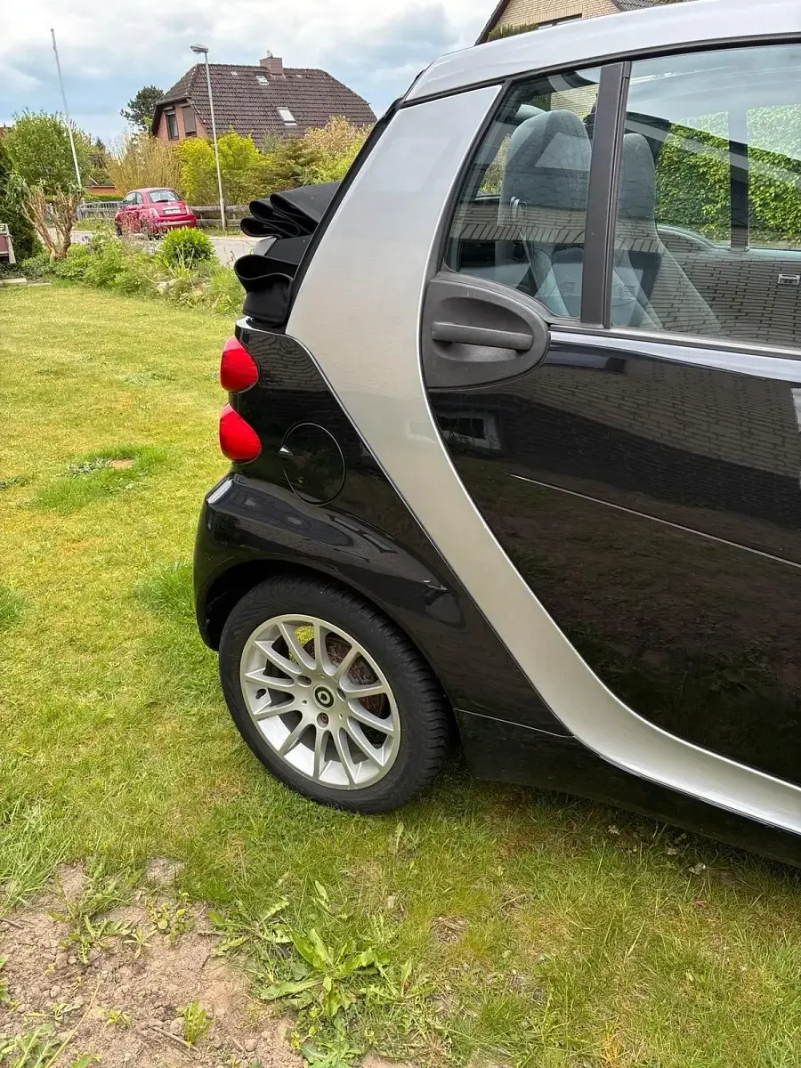 Usata Smart ForTwo Cabrio 71 CV (52 kW) 2011 Nero Cabrio