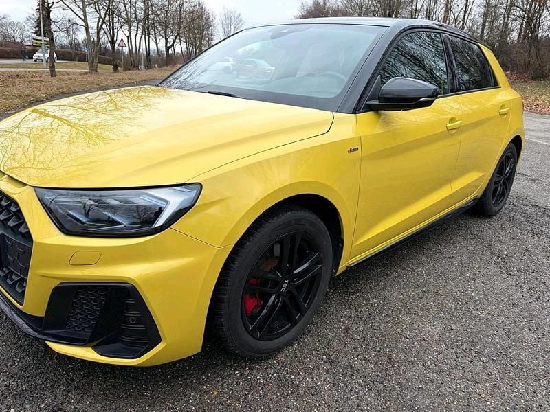 Gebraucht Audi A1 Edition .1 200 PS (147 kW) 2019 Gelb SUV