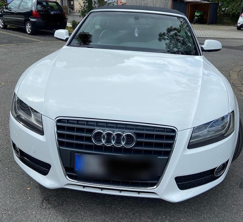 Weiß Gebraucht 2010 Audi A5 Cabriolet Sport Cabrio | 14.990 € - Bild 1/4