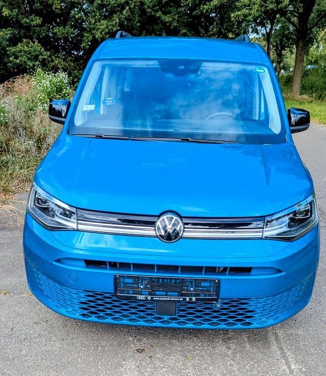 Blau Gebraucht 2021 VW Caddy Van / Kleinbus | 33.990 € - Bild 1/4