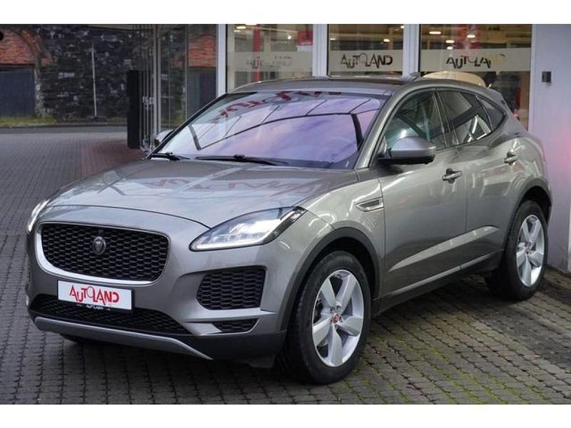 Gebraucht Jaguar E-Pace 179 PS (131 kW) 2019 Silicon silver (metallic) SUV