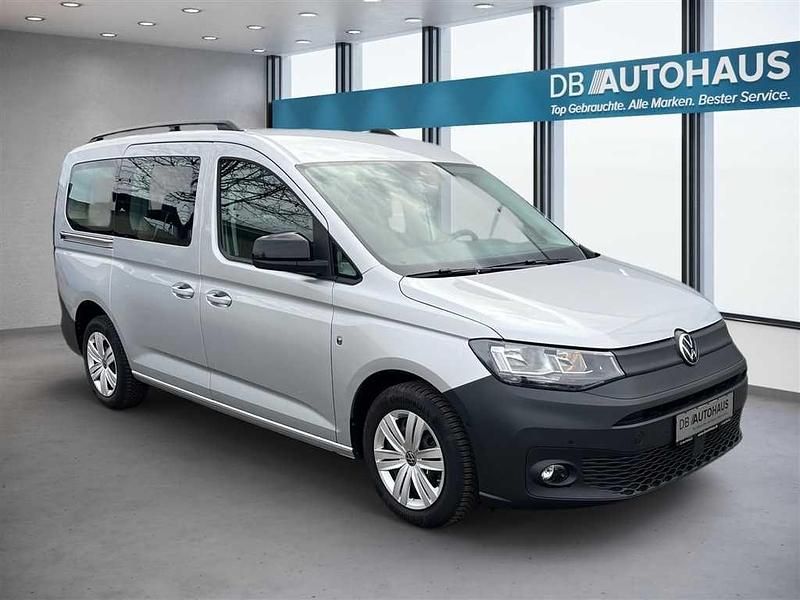 Gebraucht VW Caddy Maxi 102 PS (75 kW) 2023 Silber Van / Kleinbus