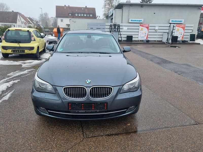 Grau Gebraucht 2008 BMW 525 Advantage Limousine | 6.980 € (Fairer Preis) - Bild 1/4