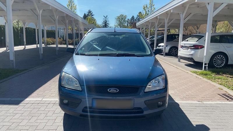 Second-hand Ford Focus 116 CP (85 kW) 2006 Albastru Break
