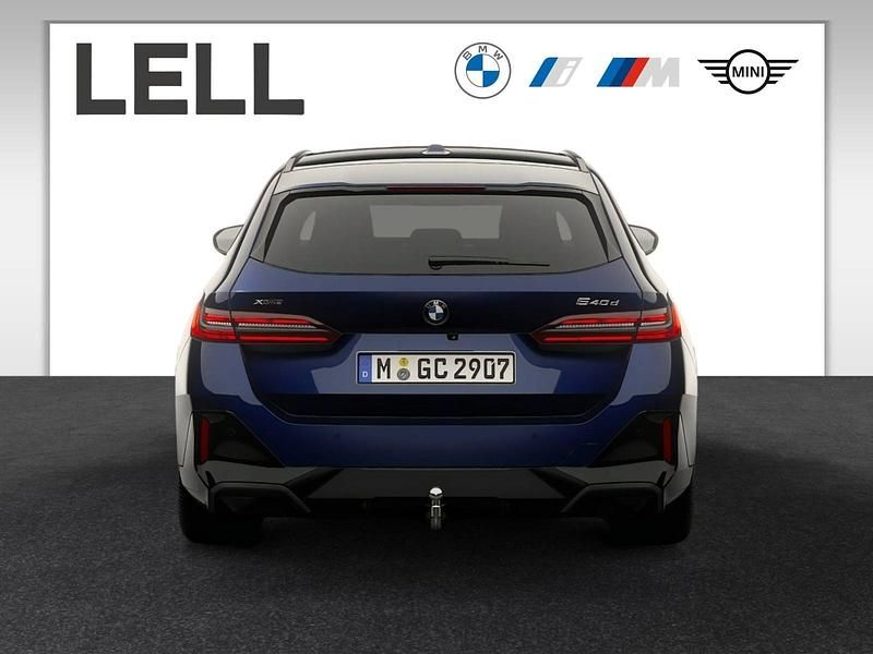 Gebraucht BMW 540 M Sport 303 PS (222 kW) 2025 Blau Kombi
