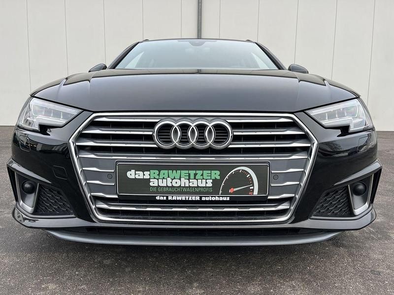 Gebraucht Audi A4 Sport 150 PS (110 kW) 2019 Schwarz Kombi