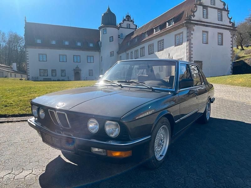 Gebraucht BMW 524 114 PS (83 kW) 1986 Braun Limousine