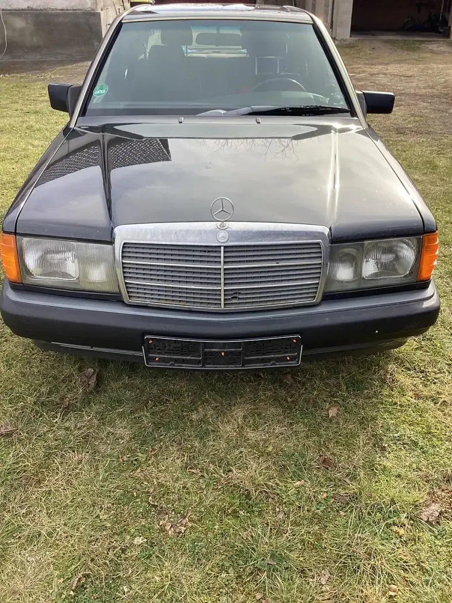 Gebraucht Mercedes 190 109 PS (80 kW) 1989 Andere farben Limousine