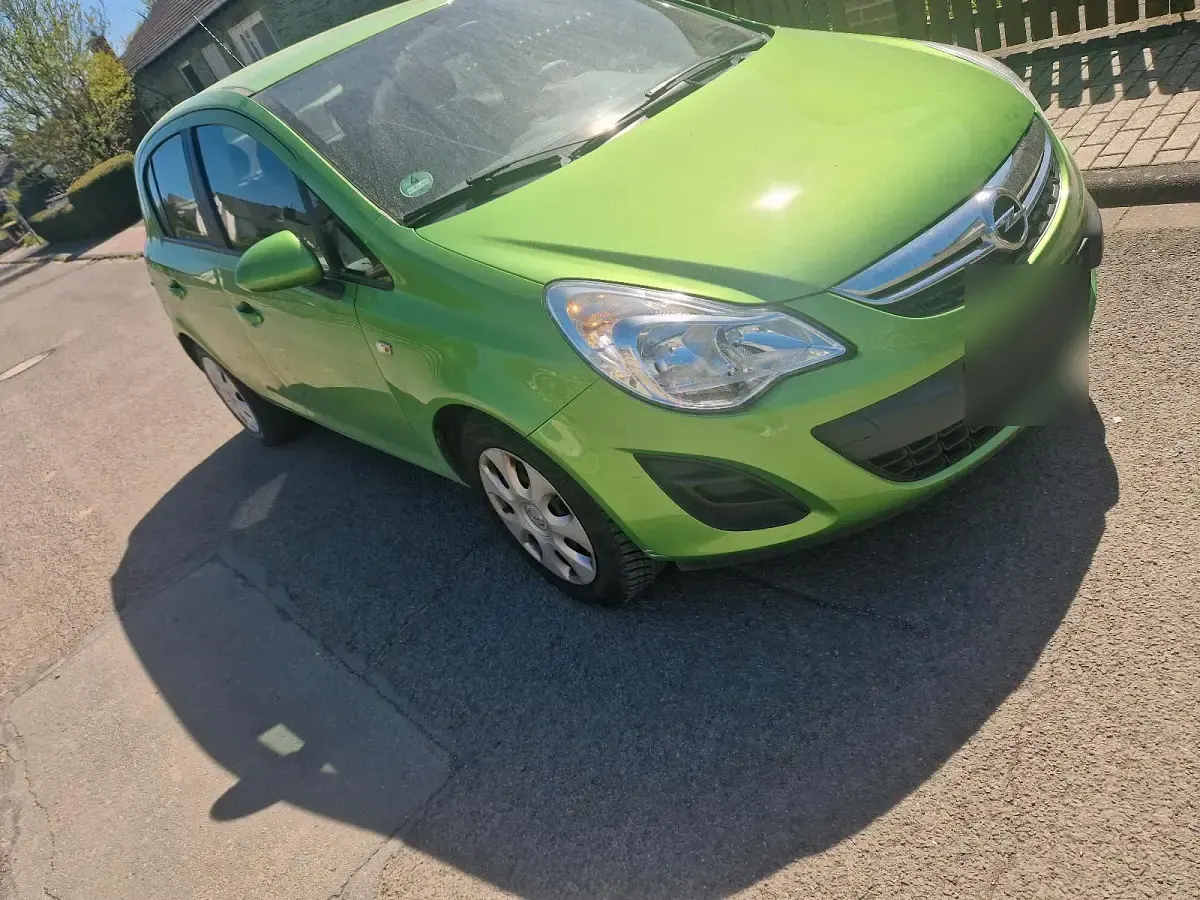 Second-hand Opel Corsa 90 CP (66 kW) 2013 Auriu Hatchback