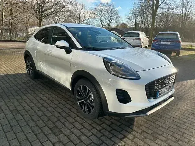 Gebraucht Ford Puma Titanium 125 PS (91 kW) 2025 Frostweiß SUV
