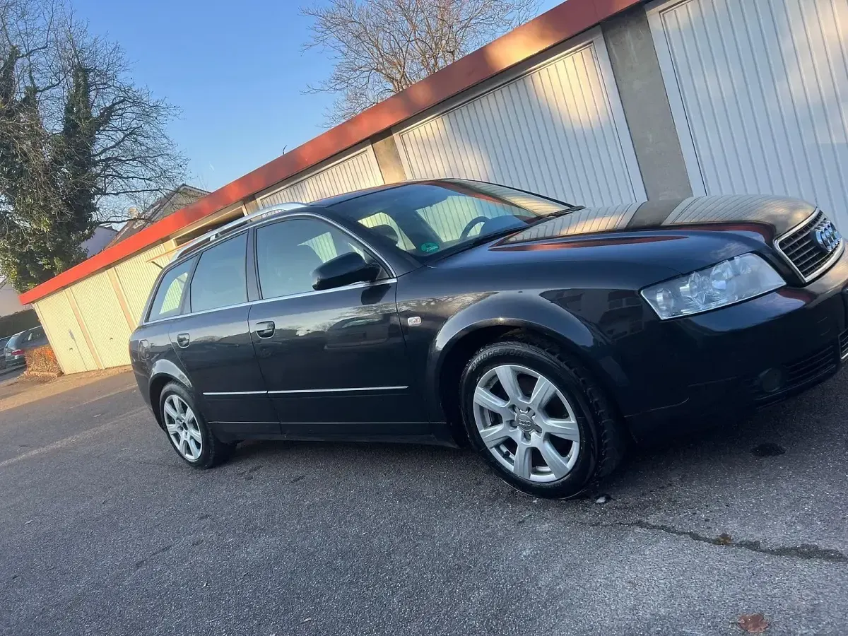 Gebraucht Audi A4 2004 Schwarz Limousine