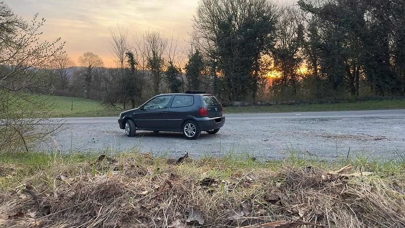 Gebraucht VW Polo 50 PS (36 kW) 2000 Grau Kleinwagen