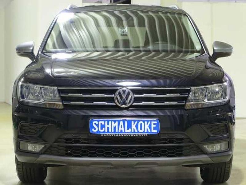 Deep black pearlescent (metallic) Gebraucht 2021 VW Tiguan Allspace Comfortline SUV | 24.950 € (Guter Preis) - Bild 1/4