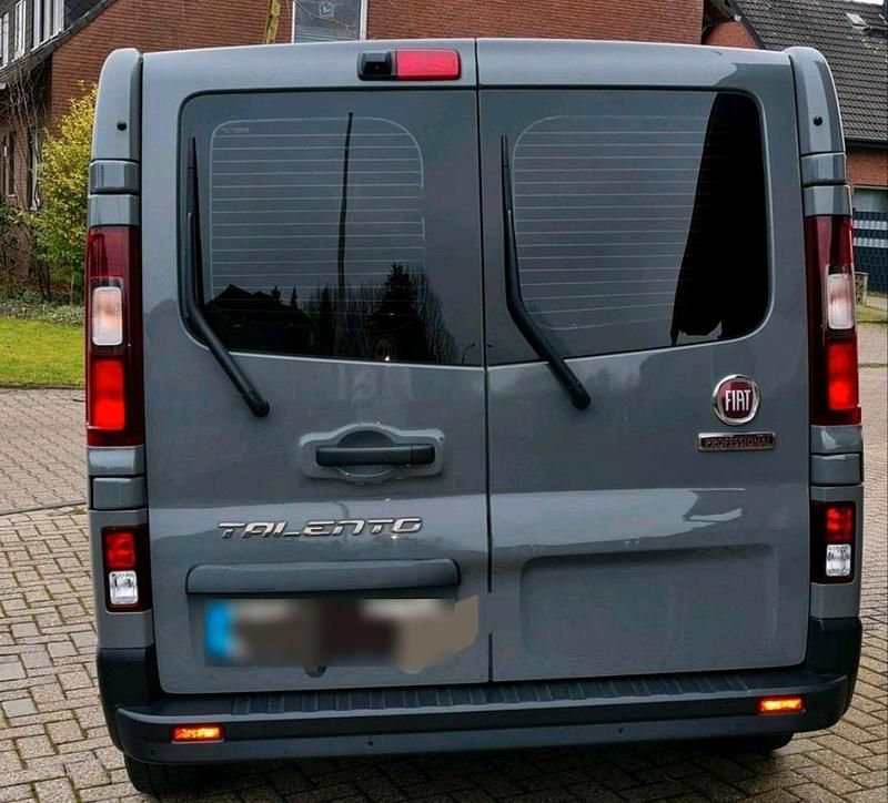 Gebraucht Fiat Talento 95 PS (69 kW) 2018 Grau Van / Kleinbus