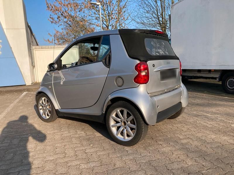 Gebraucht Smart ForTwo Cabrio 61 PS (44 kW) 2004 Silber Cabrio