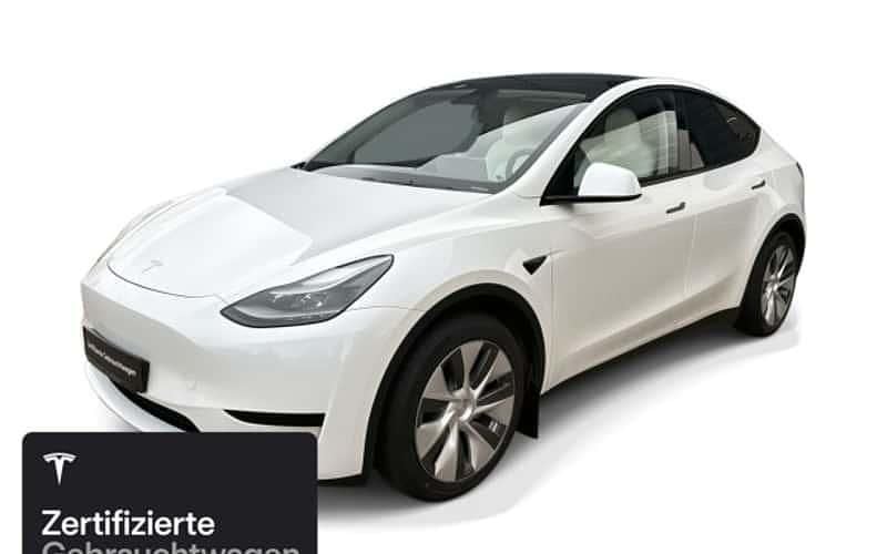 Weiß Gebraucht 2023 Tesla Model Y RWD SUV | 35.300 € (Fairer Preis) - Bild 1/4