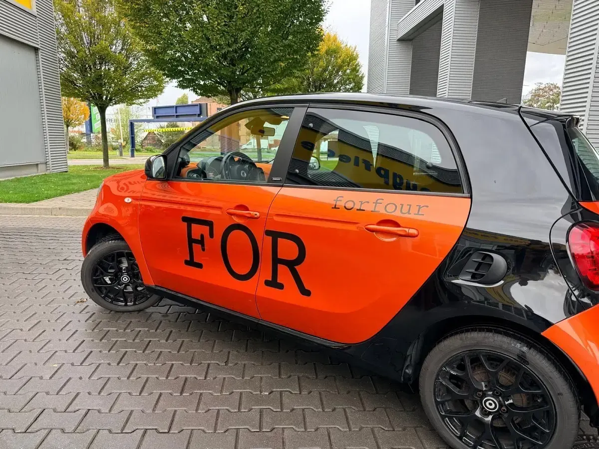Używany Smart ForFour Passion 71 KM (52 kW) 2015 Pomarańczowy Hatchback