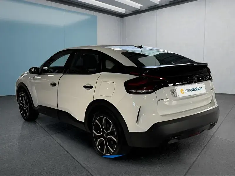 Gebraucht Citroën e-C4 Feel 100 kW (136 PS) 2023 Weiß Limousine
