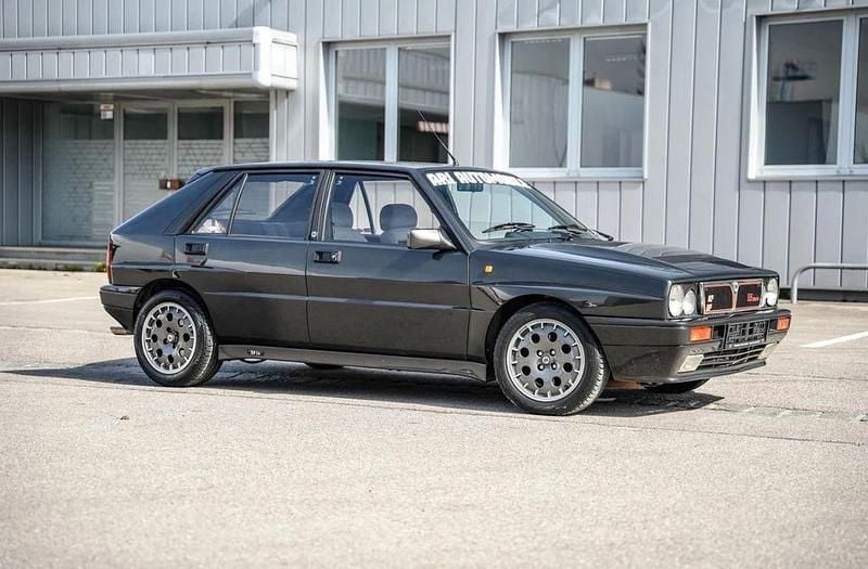 Usata Lancia Delta 196 CV (144 kW) 1989 Grigio Utilitaria
