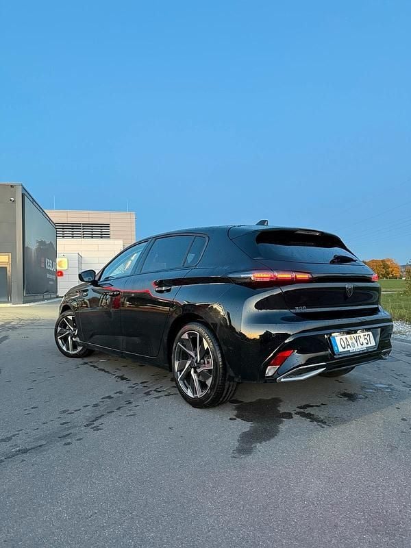 Schwarz Gebraucht 2024 Peugeot 308 Kleinwagen | 18.900 € (Superpreis) - Bild 1/4