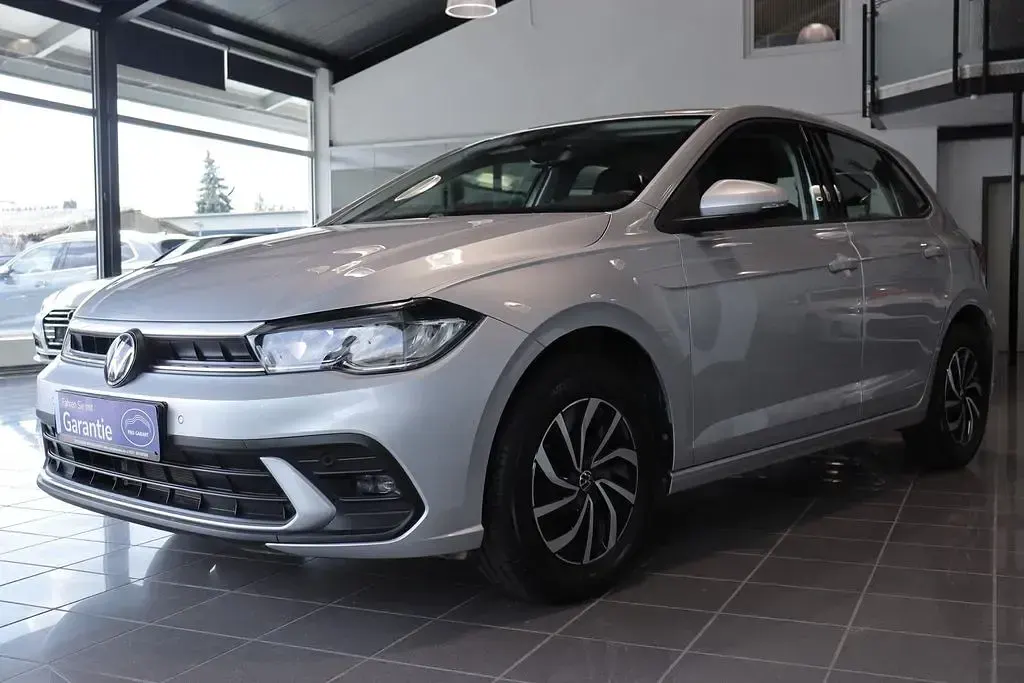 Gebraucht VW Polo Life 95 PS (69 kW) 2025 Silber Kleinwagen