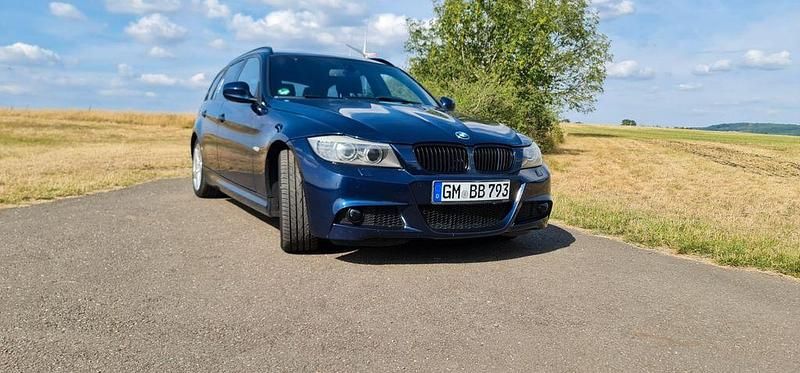 Second-hand BMW 318 M Sport 143 CP (105 kW) 2012 Albastru Break