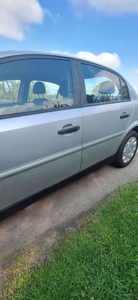 Gebraucht Opel Vectra Basis 122 PS (89 kW) 2002 Grau Limousine