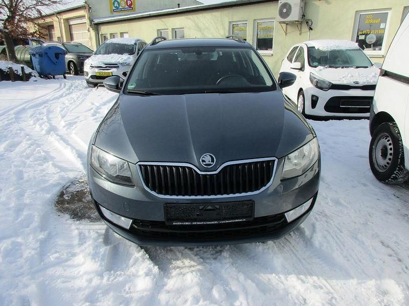 Gebraucht Skoda Octavia Joy 150 PS (110 kW) 2016 Grau Kombi
