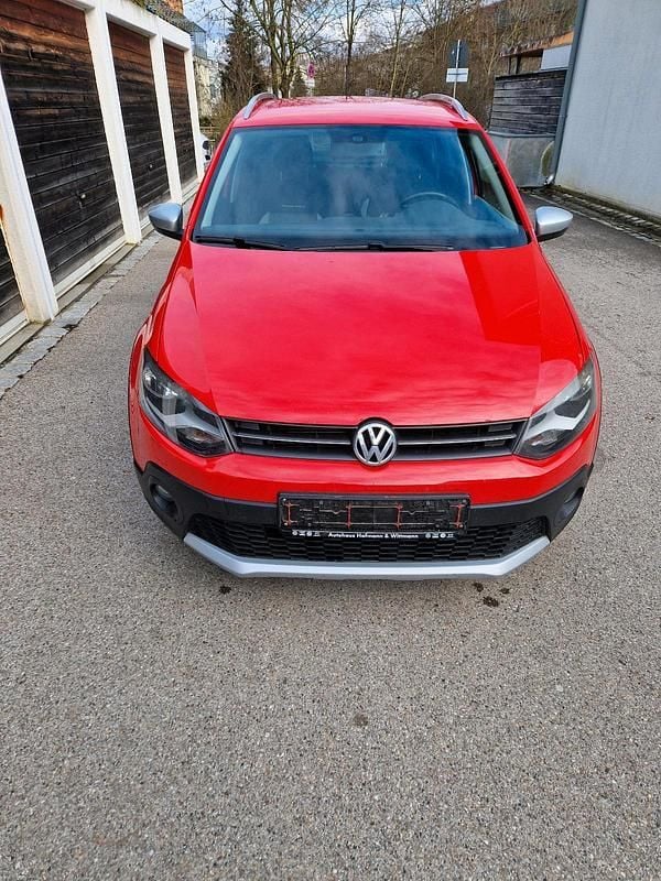 Gebraucht VW Polo Cross 105 PS (77 kW) 2011 Rot Kleinwagen